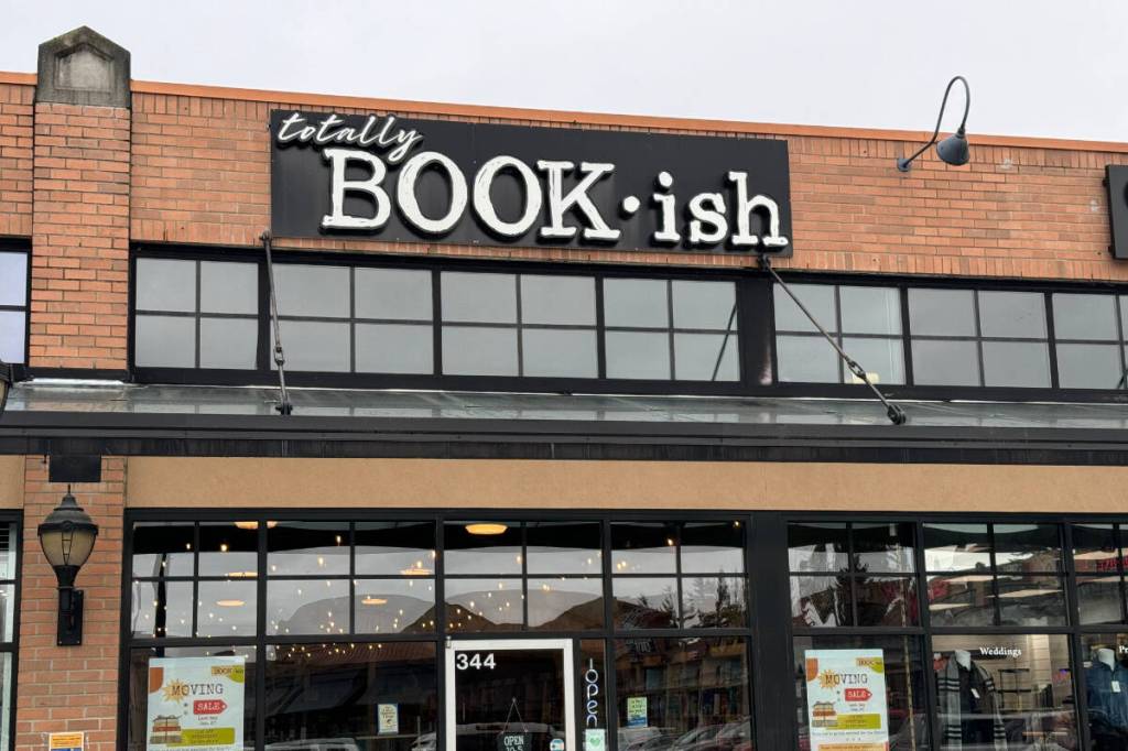 Mission bookstore to close next week